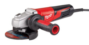 Milwaukee AGV 15-125 XE Kotni brusilnik z regulacijo obratov 2800-11000 obr/min 1550 W 125 mm Milwaukee AGV 15-125 XE Kotni brusilnik z regulacijo obratov 2800-11000 obr/min 1550 W 125 mm