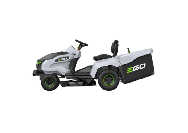 TR3800E-B_EGOEU_TRACTOR_ON-WHITE_03