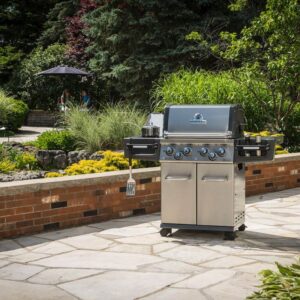 Broil King Regal™ S490 Plinski žar