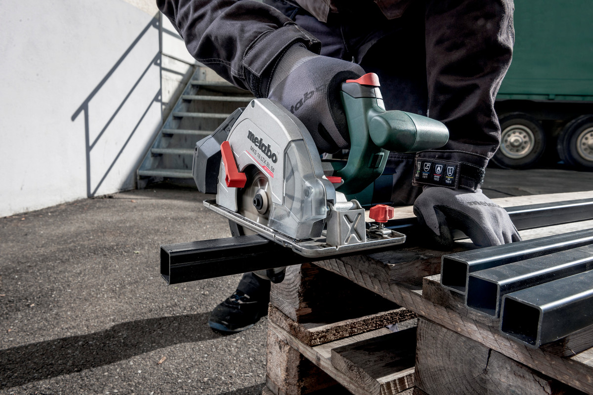 METABO MKS 18 LTX BL 58 (600773840) Baterijska krožna žaga