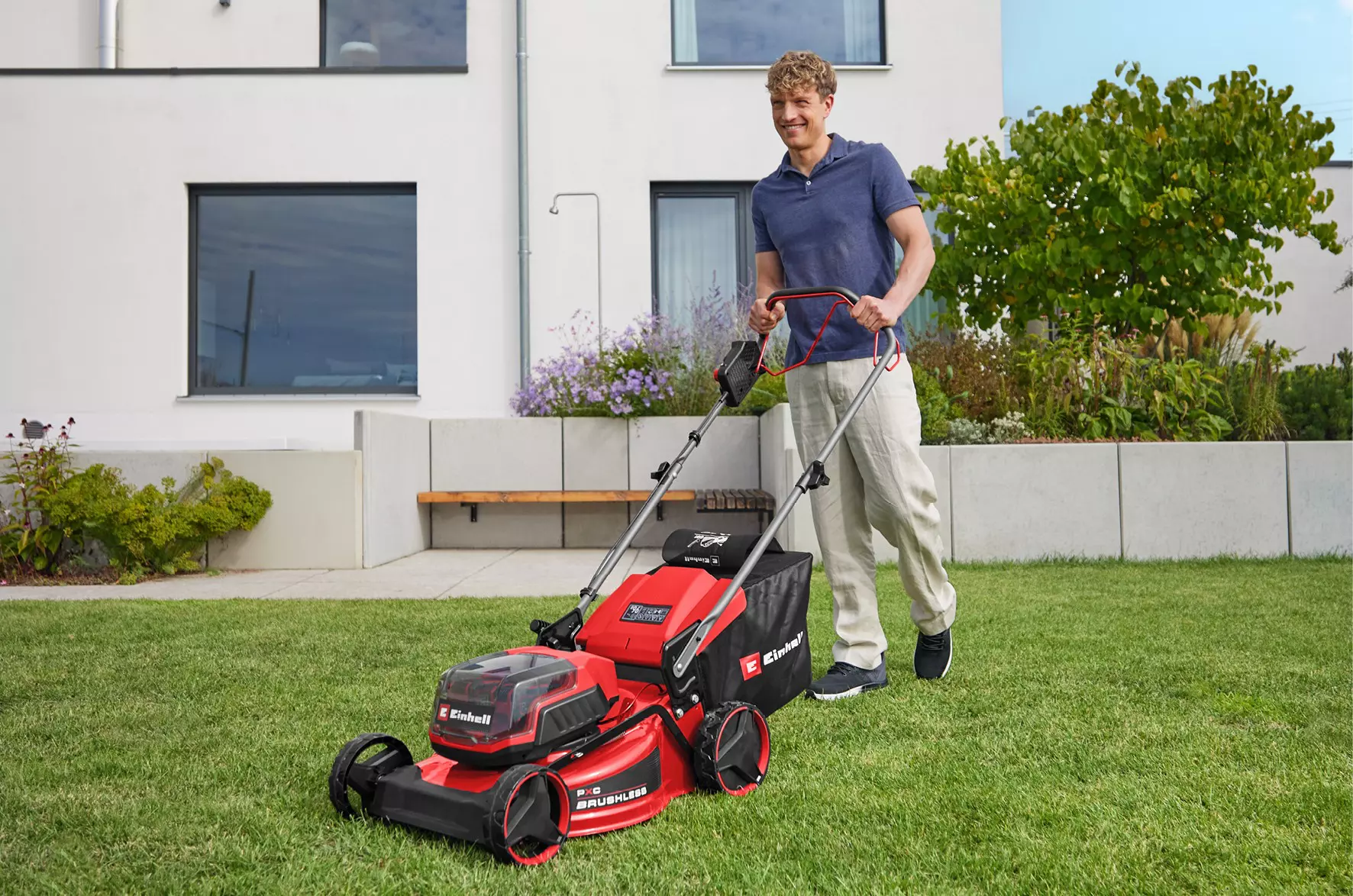 Einhell GC-CM 36/46 S Li BL (2x 4.0Ah) akumulatorska samovozeča kosilnica v kompletu