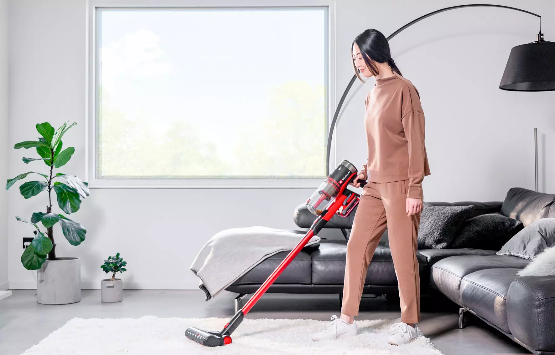 Einhell TE-SV 18/270 BL-Solo akumulatorski palični sesalnik