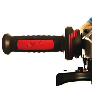 Milwaukee AGV 17-125 XC 1750 W kotni brusilnik z AVS