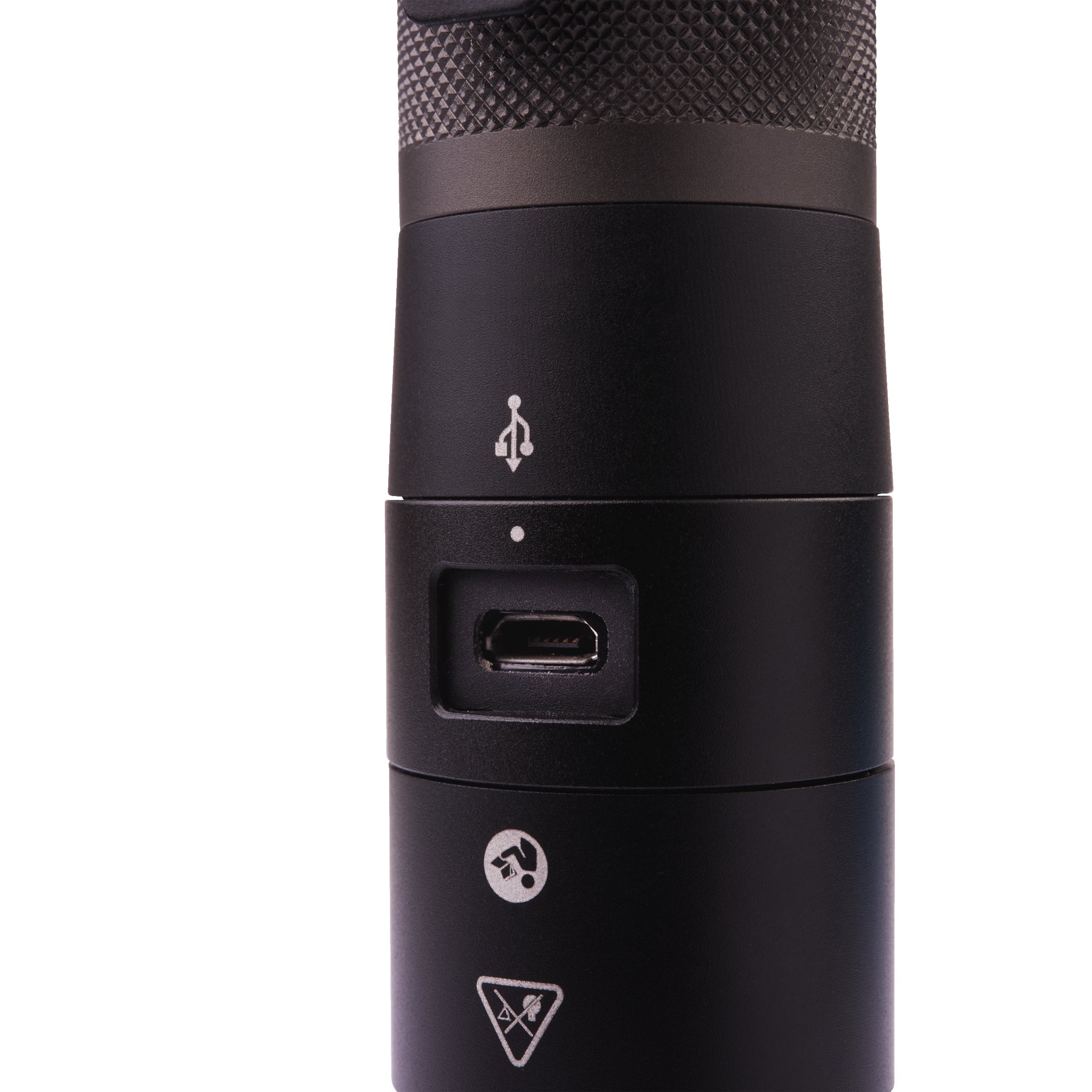 Milwaukee L4 FMLED-301 ročna svetilka z USB polnjenjem 800 lumnov