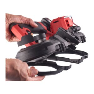 Milwaukee M12 FBS64-402C subkompaktna tračna žaga s kapaciteto rezanja 64 mm