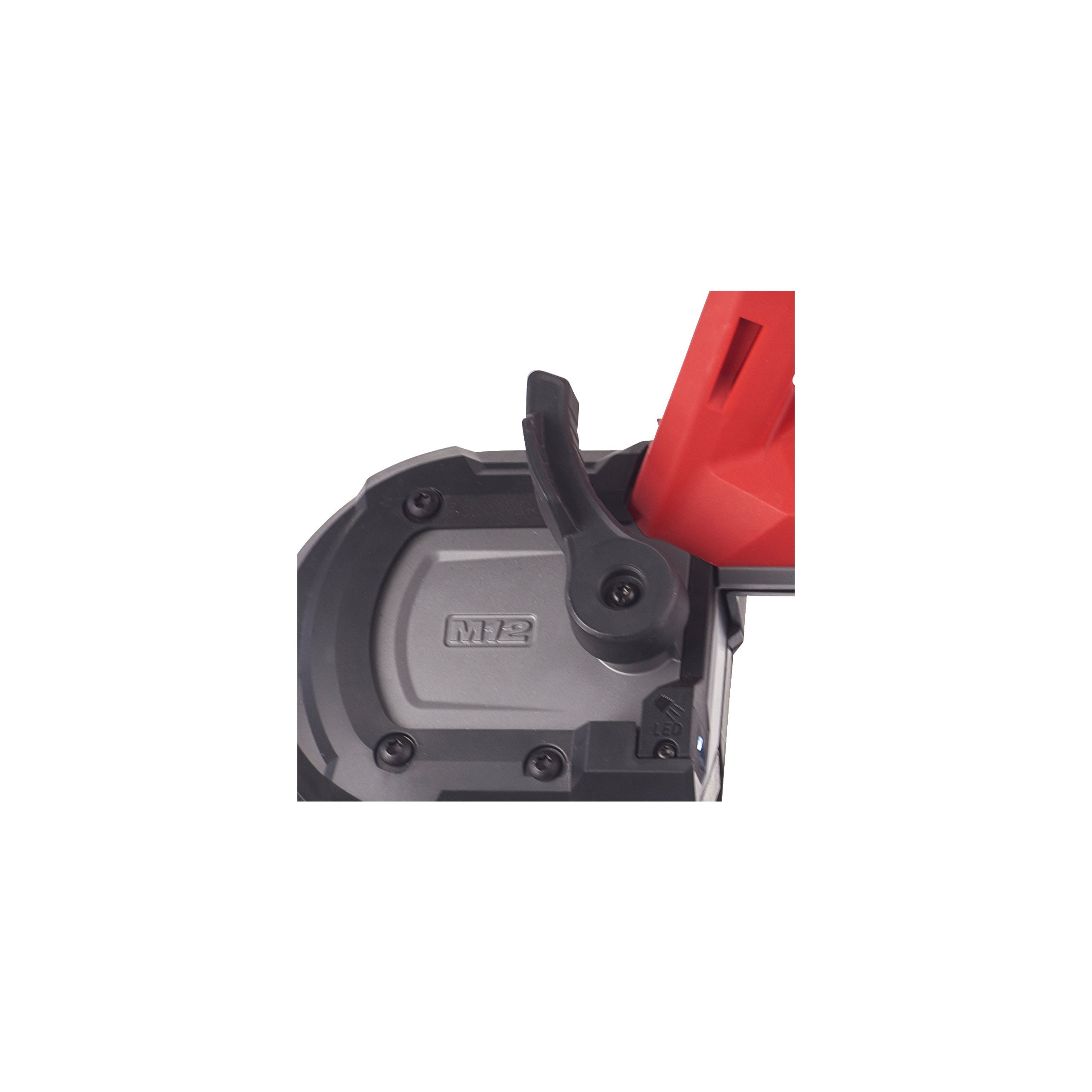 Milwaukee M12 FBS64-402C subkompaktna tračna žaga s kapaciteto rezanja 64 mm