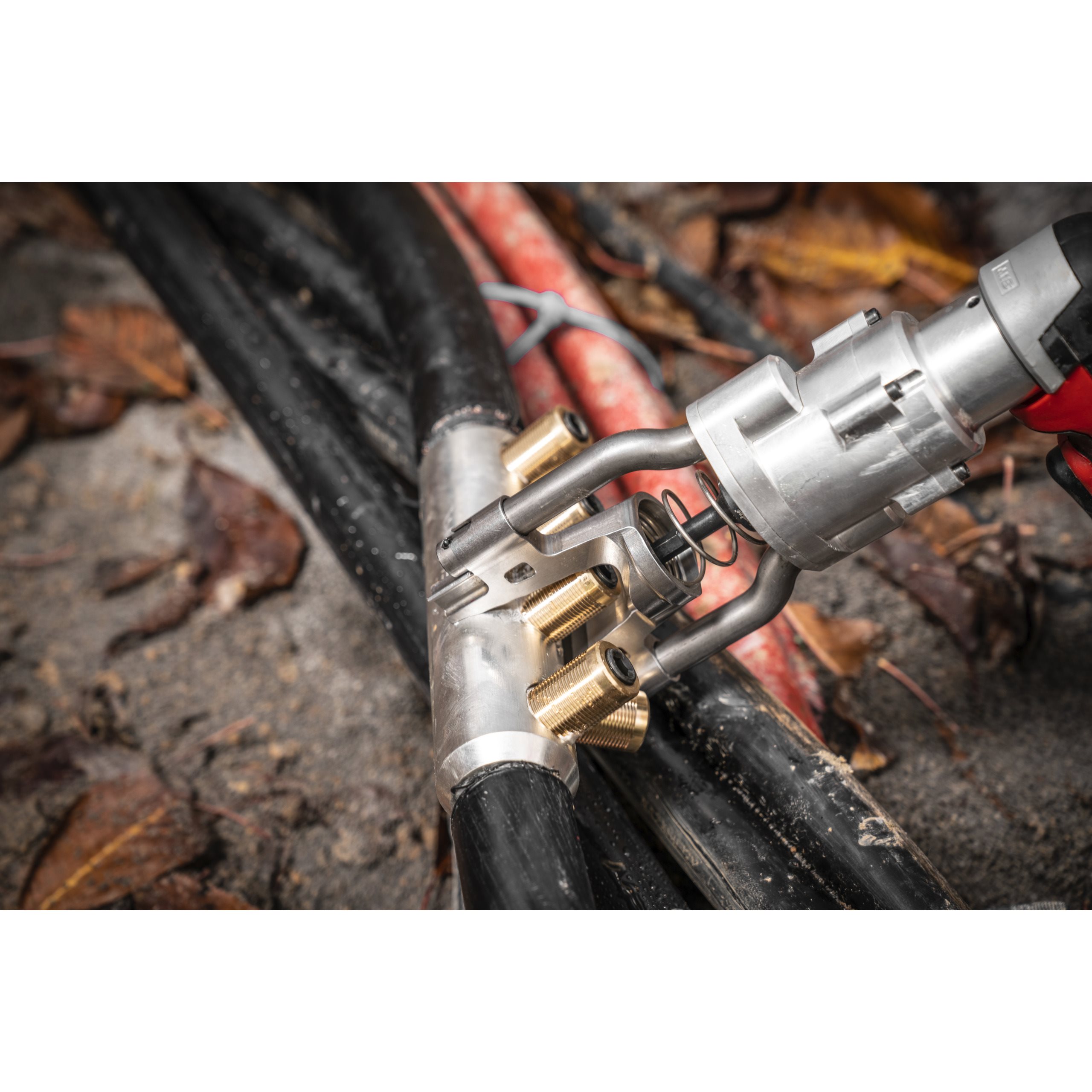 Milwaukee M18 BSBT-0X orodje za strižne vijake