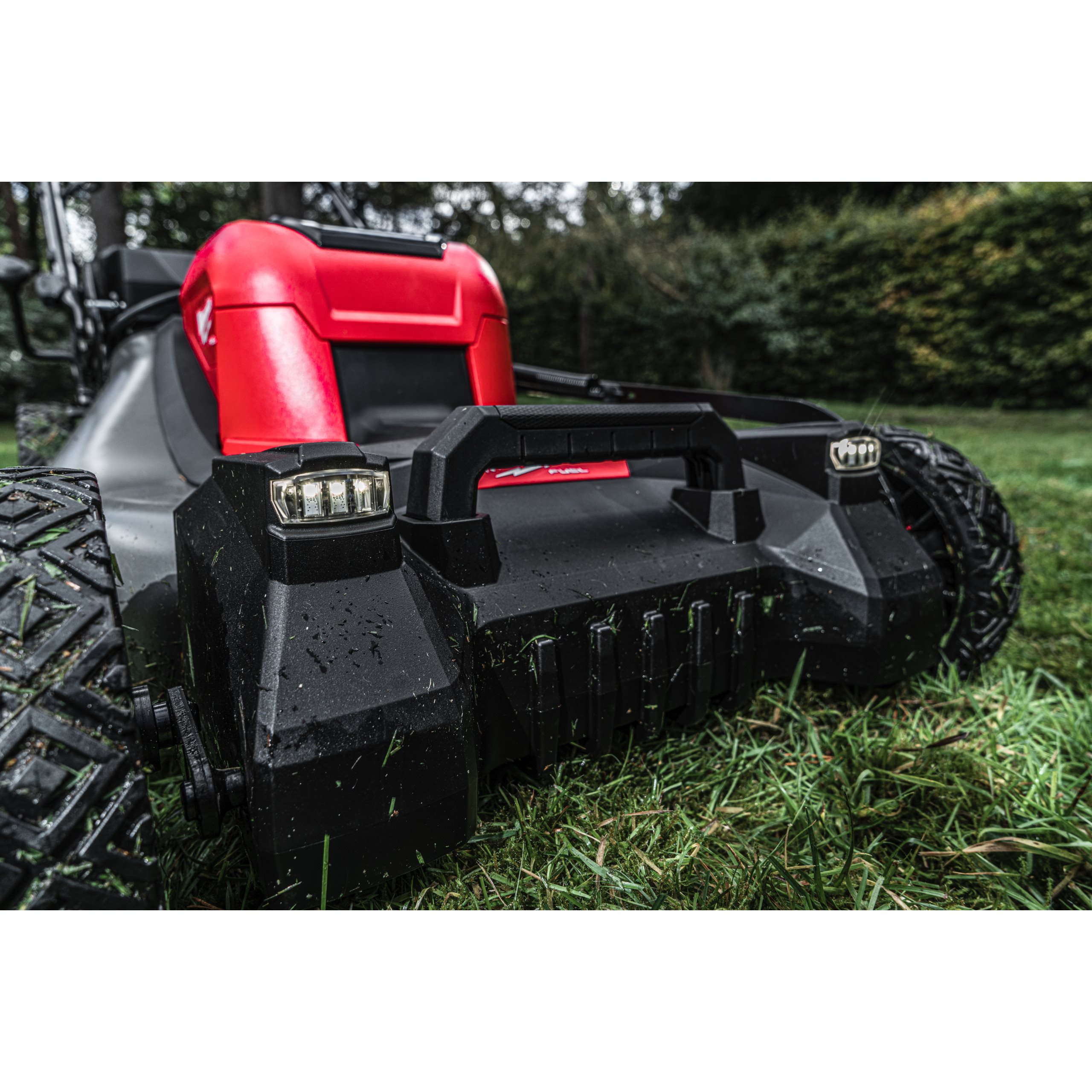Milwaukee M18 F2LM53-122 53 cm samohodna kosilnica na dva akumulatorja