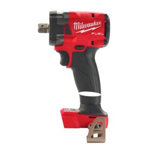 Milwaukee M18 FIW2P12-0X ½″ kompakten udarni vijačnik z zatičem Milwaukee M18 FIW2P12-0X ½″ kompakten udarni vijačnik z zatičem