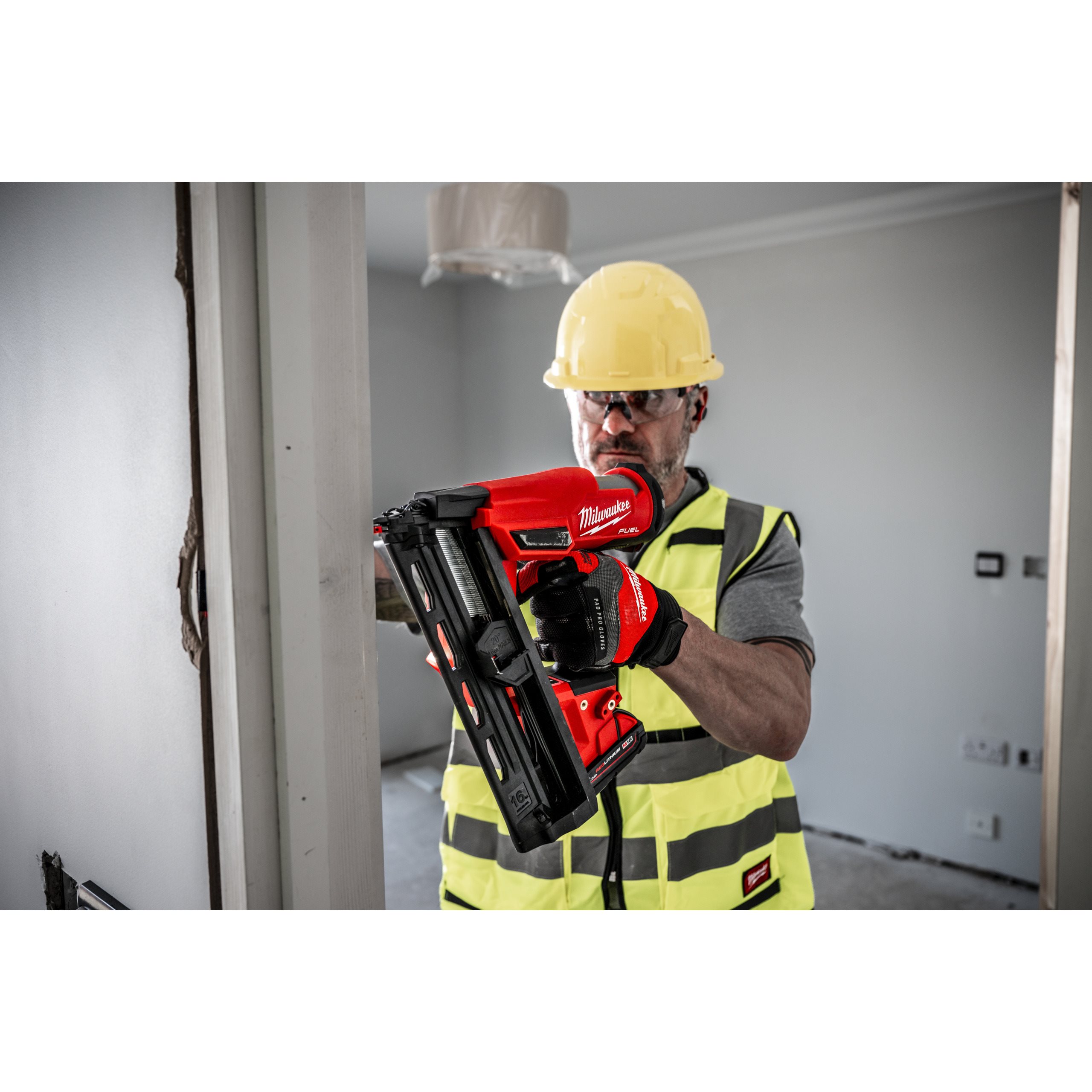 Milwaukee M18 FN16GA-0 16 GA kotni žebljalnik