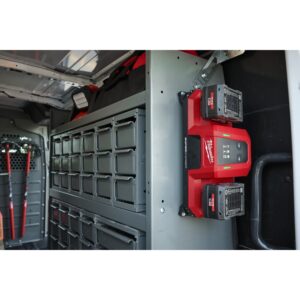 Milwaukee M18 MDBSC mobilni dvopostajni super polnilec