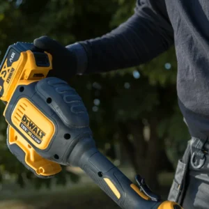 DEWALT AKU KOSILNICA Z NITKO DCM561P1S 18V 5.0AH