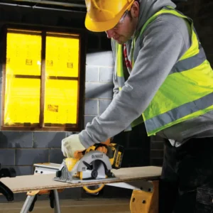 DEWALT AKU KRONŽNA ŽAGA XR 18V DCS391M2
