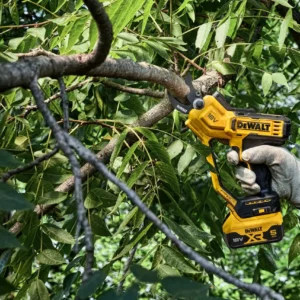DEWALT AKU ŠKARJE ZA VEJE 18V DCMPP568P1