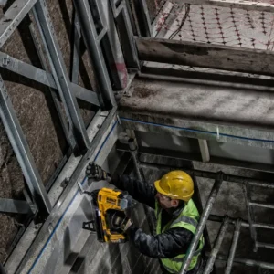 DEWALT AKU ŽEBLJIČAR BETONSKI 18 V 5,0 Ah DCN890P2