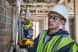 DEWALT DCE530N AKU FEN ZA VROČ ZRAK DEWALT DCE530N AKU FEN ZA VROČ ZRAK