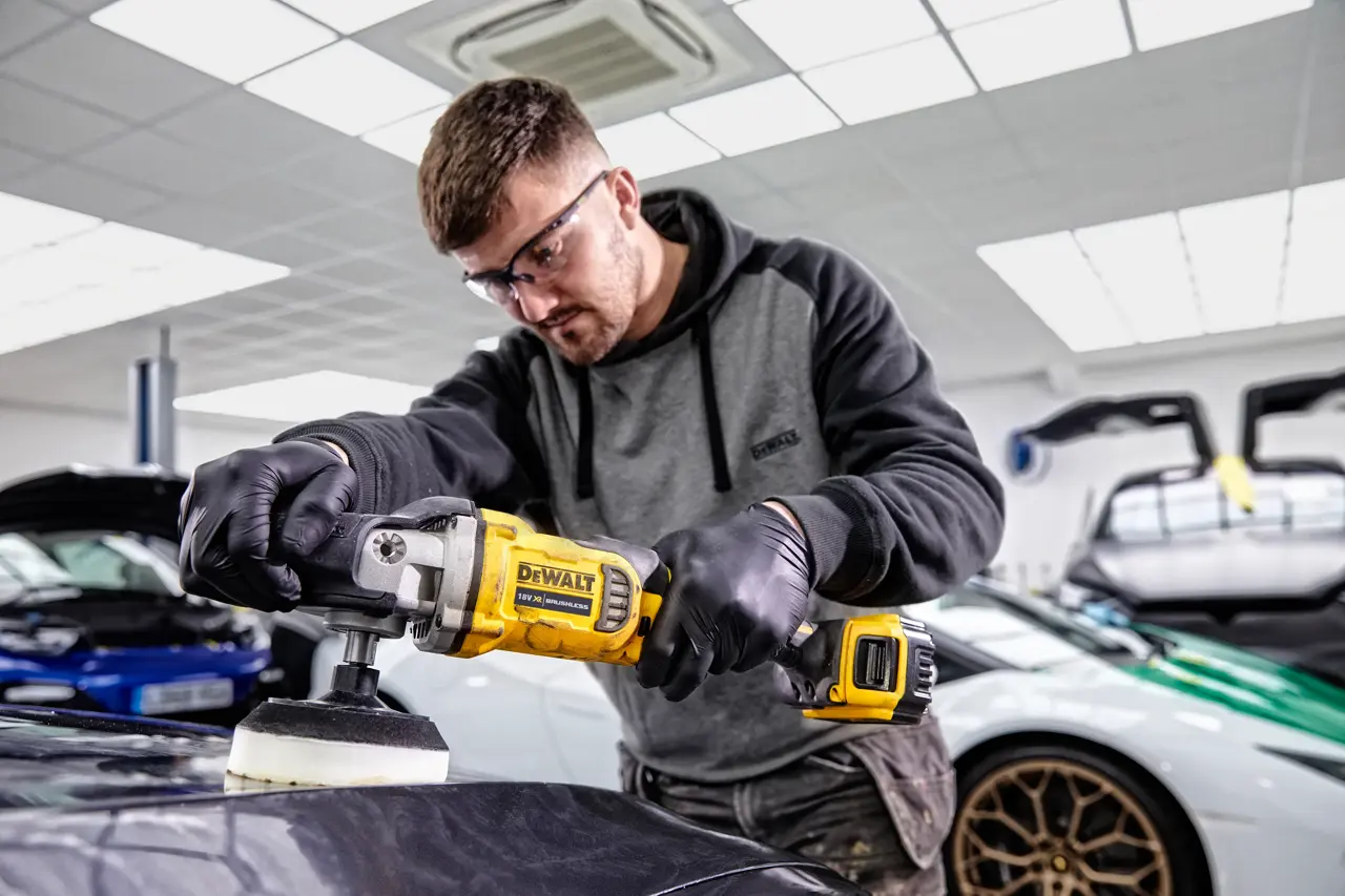 DEWALT DCM849N AKU POLIRNI STROJ