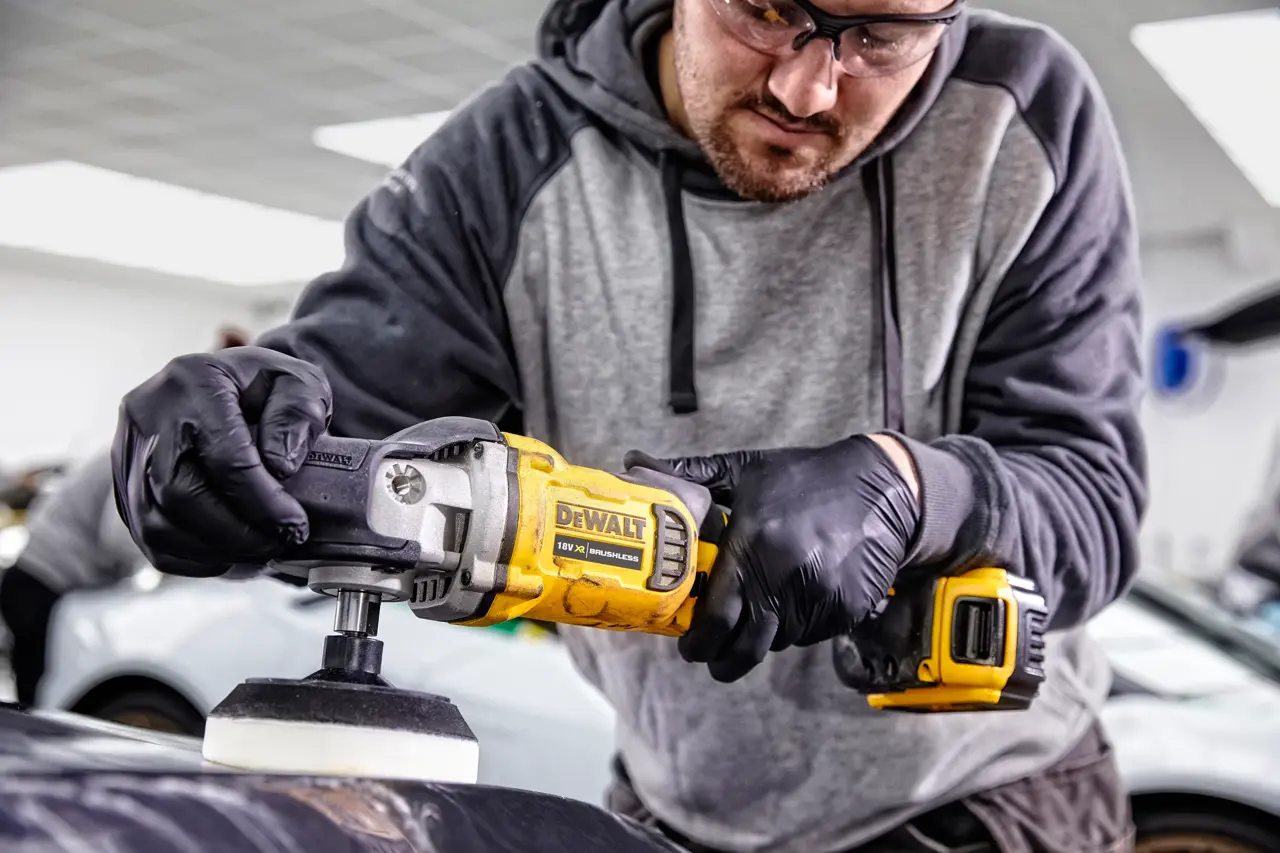 DEWALT DCM849N AKU POLIRNI STROJ