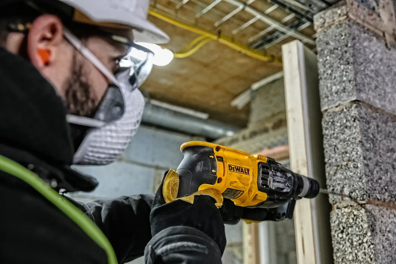 DEWALT KOMBINIRANO KLADIVO 800 W SDS+ D25133K