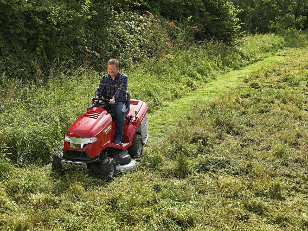 Honda vrtni traktor HF 2417 HME
