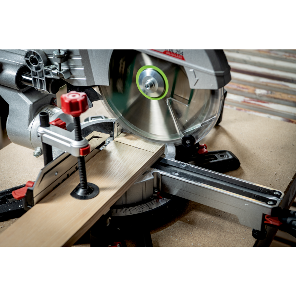 METABO KGS 18 LTX BL 254 (614254920) Baterijska zajeralna žaga