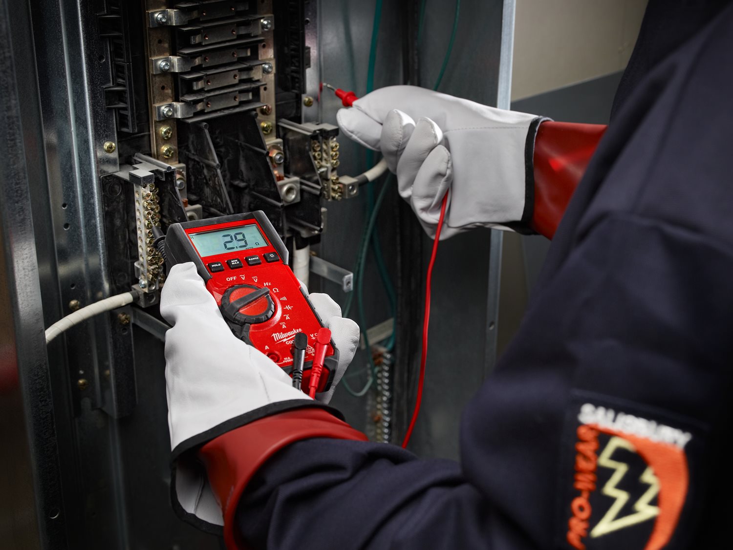 Milwaukee 2216-40 Digitalni multimeter - komercijalni