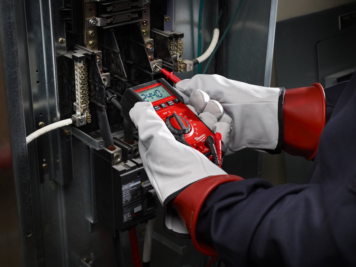 Milwaukee 2216-40 Digitalni multimeter - komercijalni