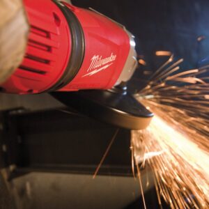 Milwaukee AGVM 24-230GEX Kotna brusilka 6.600 obr/min, 2400 W, 230 mm