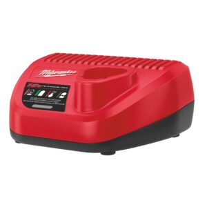 Milwaukee C12 C Akumulatorski polnilec 12V