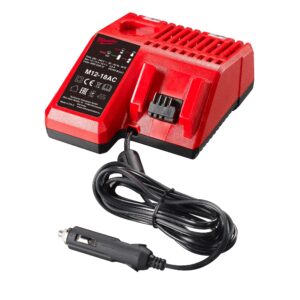 Milwaukee M12-18 AC 12V avtomobilski polnilnik M12-18 AC Milwaukee M12-18 AC 12V avtomobilski polnilnik M12-18 AC