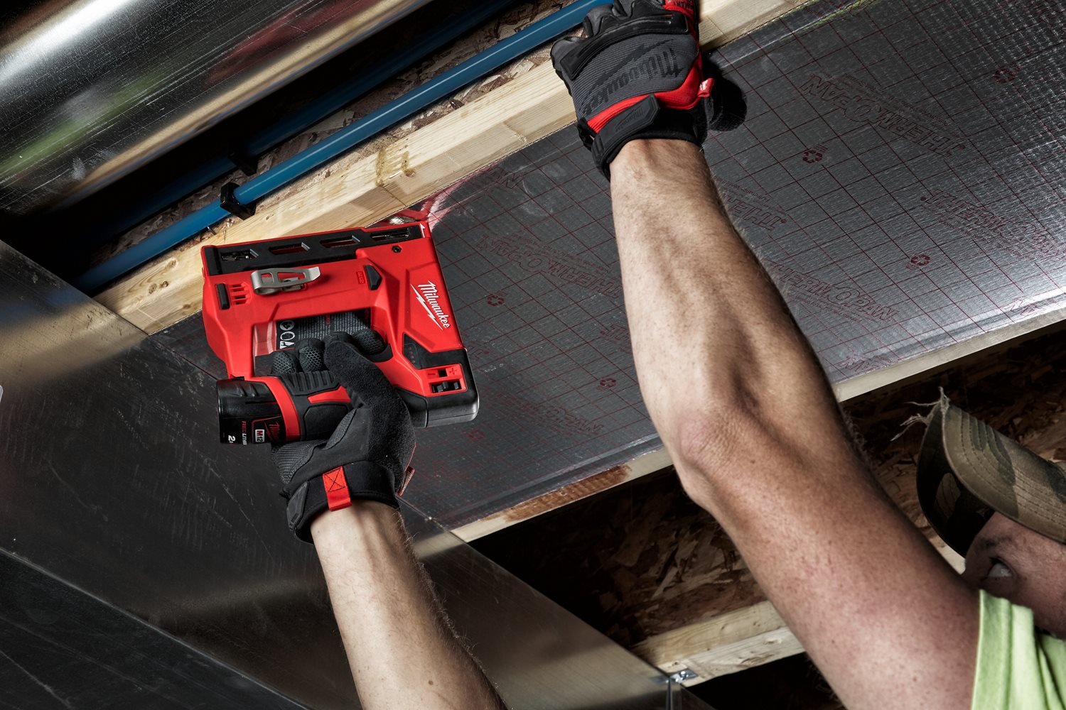 Milwaukee M12 BST-202X Akumulatorski spenjalnik