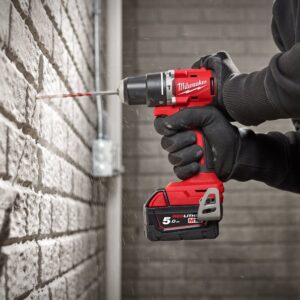 Milwaukee M18 BLCPP2B-402C set kompaktnega brezkrtačnega orodja