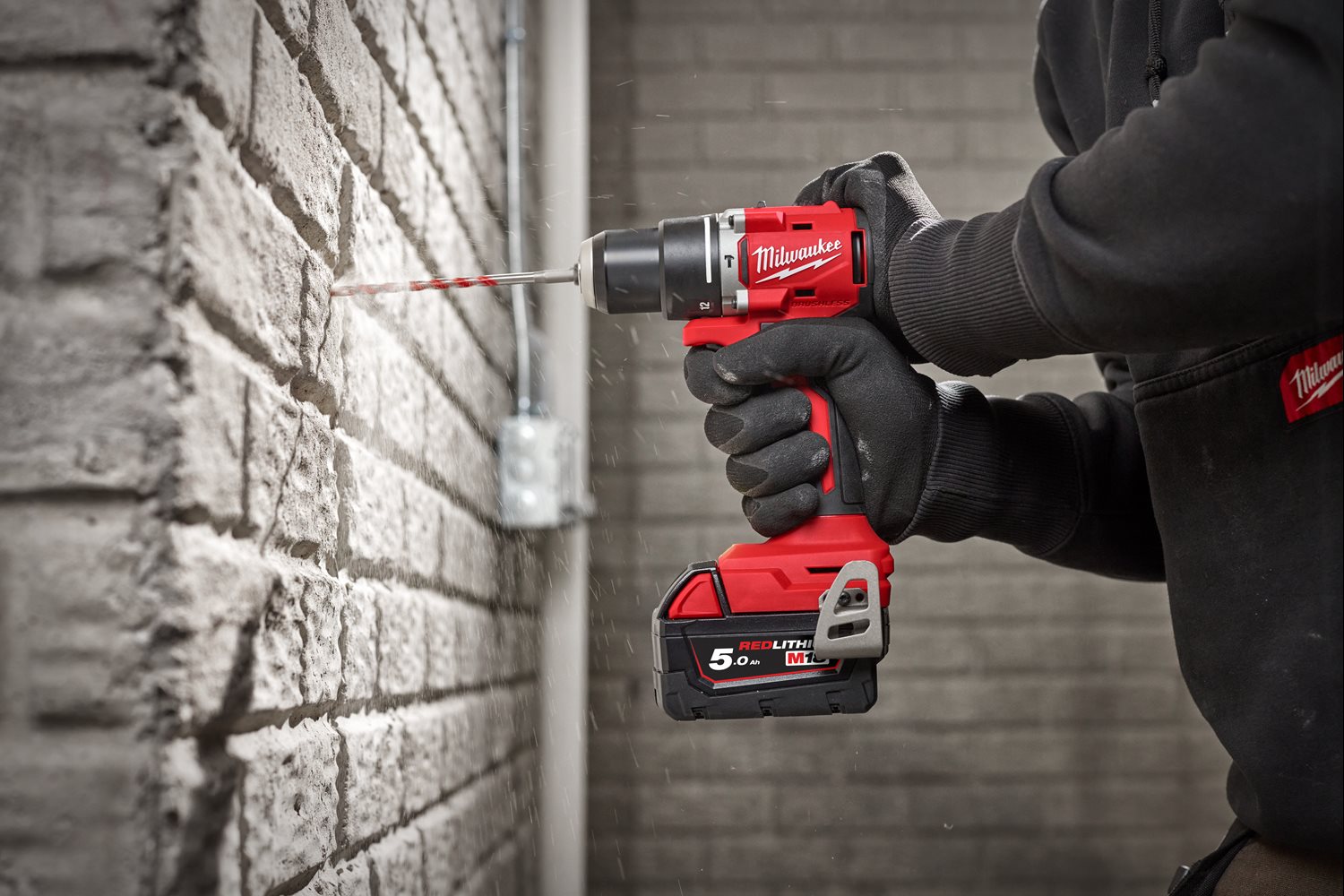 Milwaukee M18 BLCPP2B-402C set kompaktnega brezkrtačnega orodja