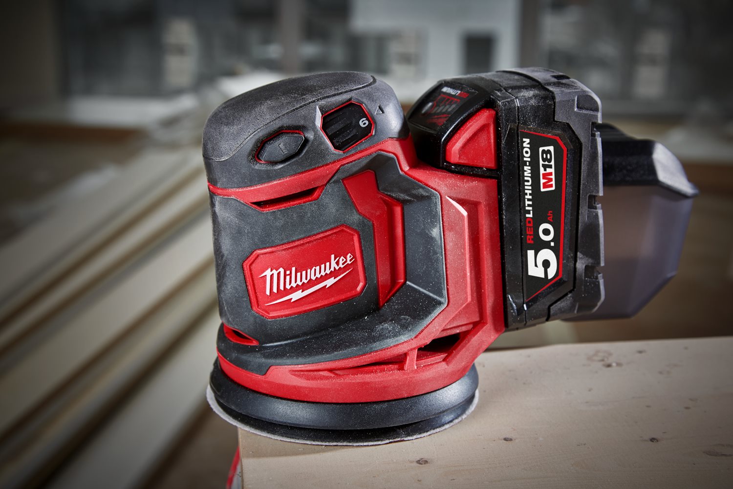 Milwaukee M18 BOS125-502B Akumulatorski ekscentrični brusilnik