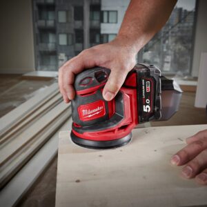 Milwaukee M18 BOS125-502B Akumulatorski ekscentrični brusilnik