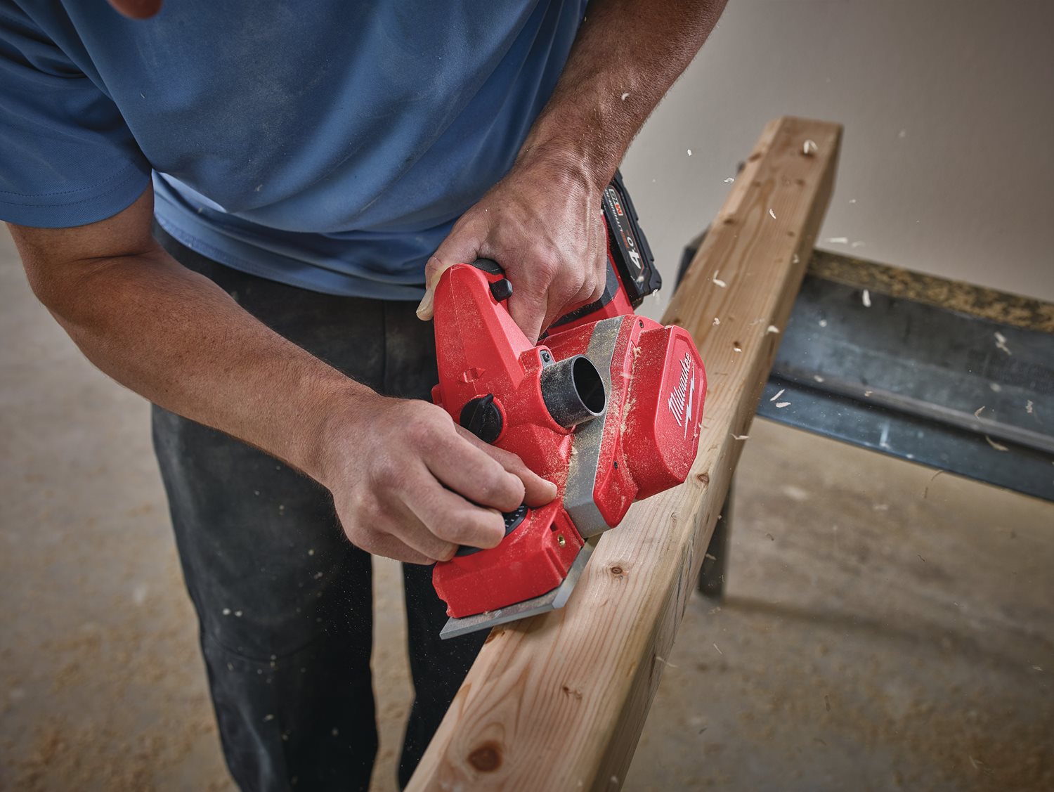Milwaukee M18 BP-402C Akumulatorski skobeljnik