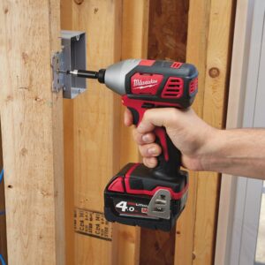 Milwaukee M18 BPP2D-402C POWERPACK