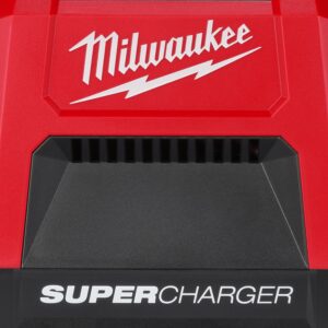 Milwaukee M18 DBSC Dual Bay Super polnilnik Milwaukee M18 DBSC Dual Bay Super polnilnik