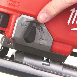 Milwaukee M18 FJS-0X FUEL Vbodna žaga FUEL v kovčku