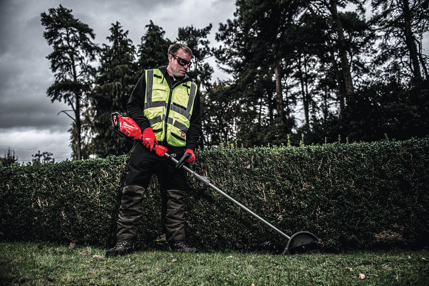 Milwaukee M18 FOPH-EA Priključek za robno košnjo z rezilom QUIK-LOK
