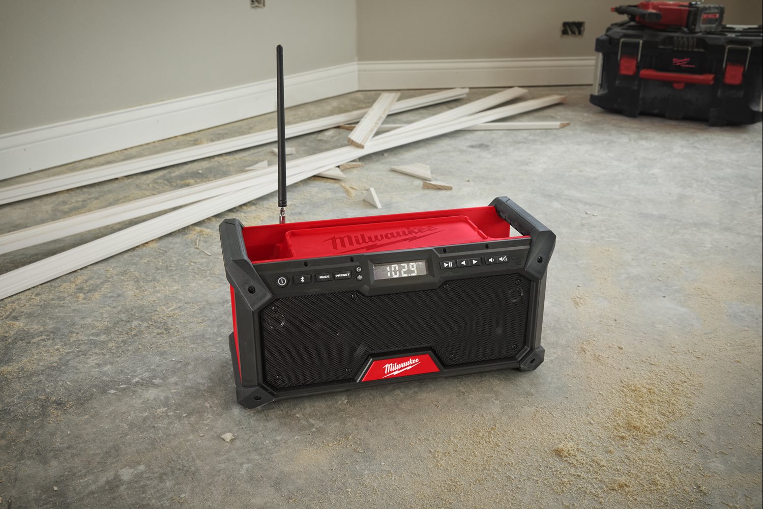 Milwaukee M18 RADDAB+G2-0 Jobsite Radio