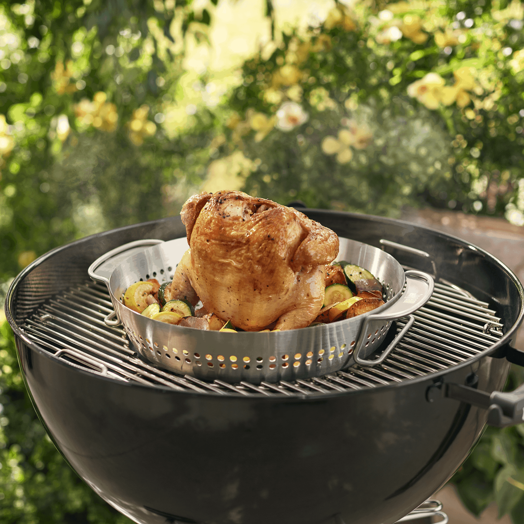 Weber Gourmet BBQ™ sistem - nastavek za piščanca in zelenjavo
