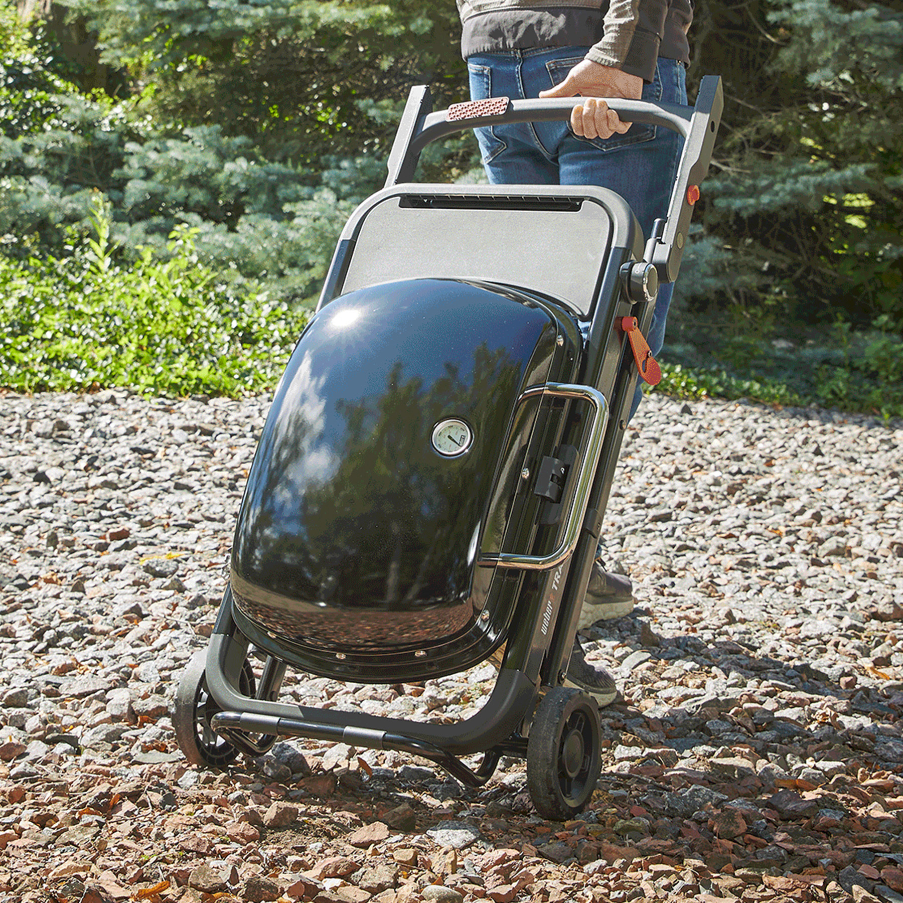 Weber Traveler plinski žar